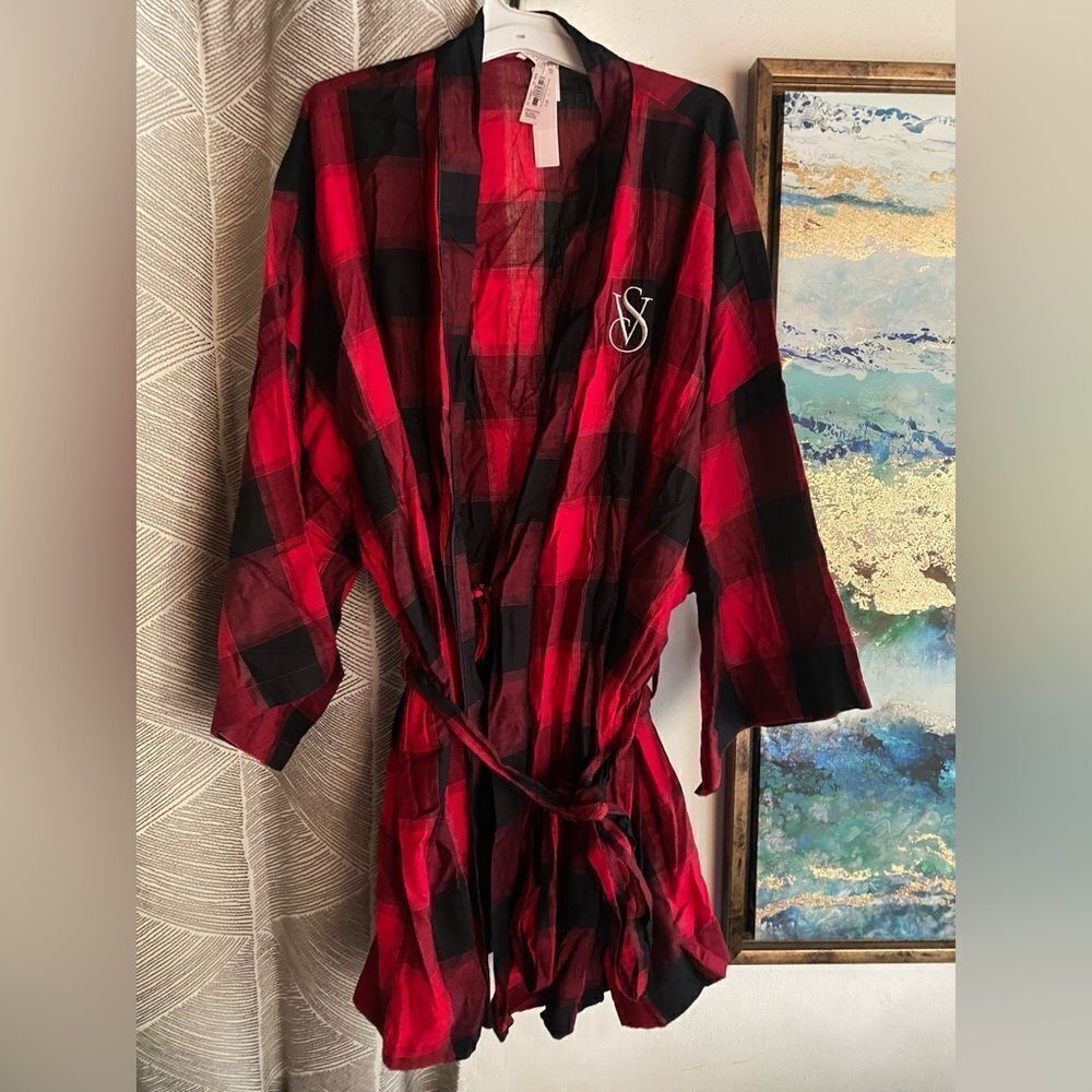 Victoria’s Secret Womens Sz XL Red/Black Plaid Short Robe Belt Lightweight NEW
